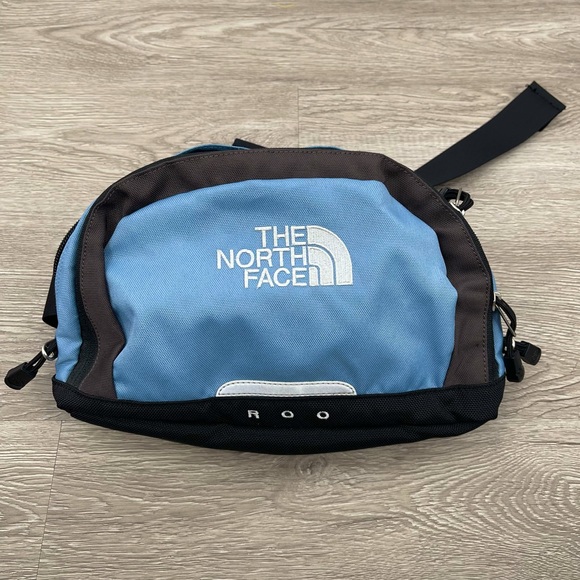 The North Face Handbags - THE NORTH FACE Roo Lumbar Pack in Blue - One Size